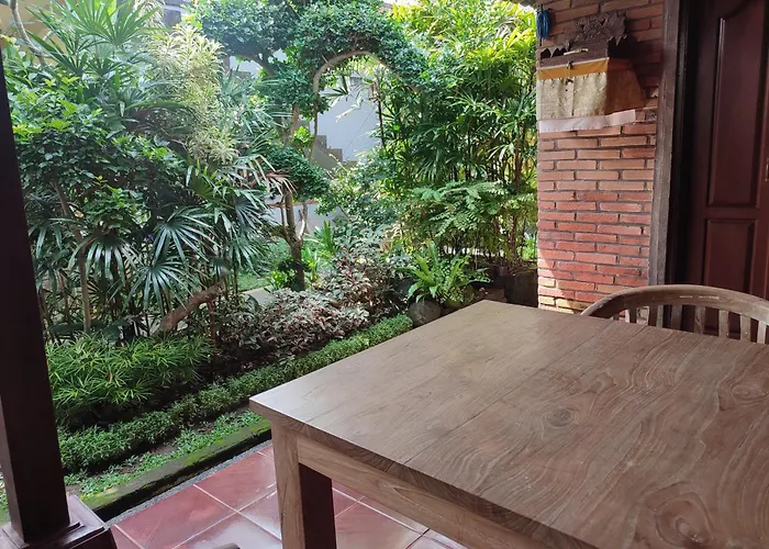 Pucang Sari House